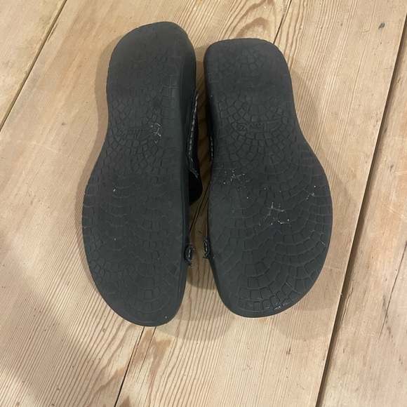 Black Leather Slide Sandals Clark’s size 6.5 - Picture 3 of 5